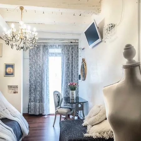 Abbraccio Di Romeo Panzió Verona