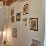 Abbraccio Di Romeo