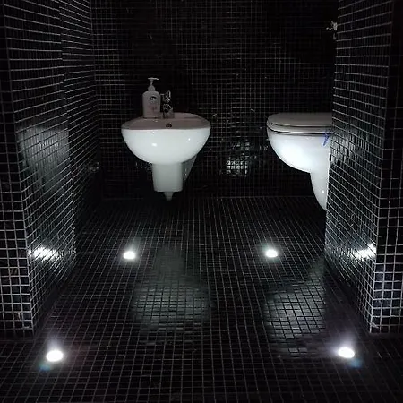 Abbraccio Di Romeo 3*