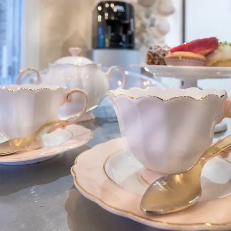 Abbraccio Di Romeo Verona